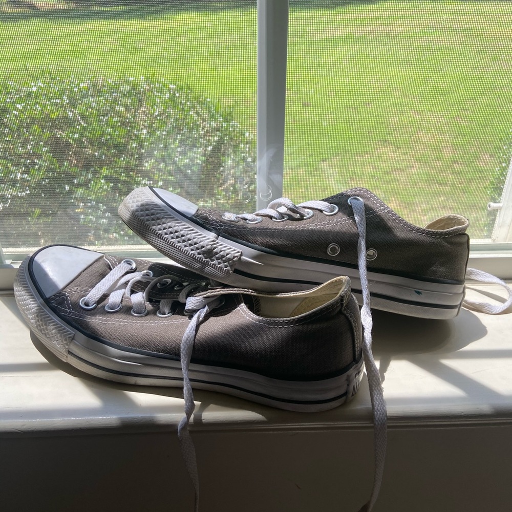 brown converse